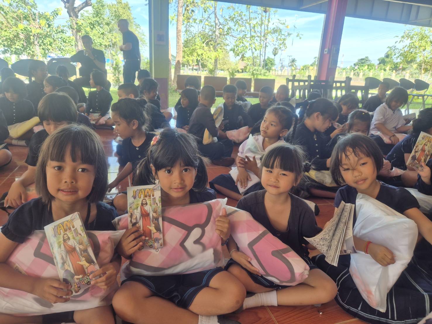 Thai Entrepreneur with European Market Reach Donates 900+ Kids Bedding Sets to Underprivileged Schools in Thailand