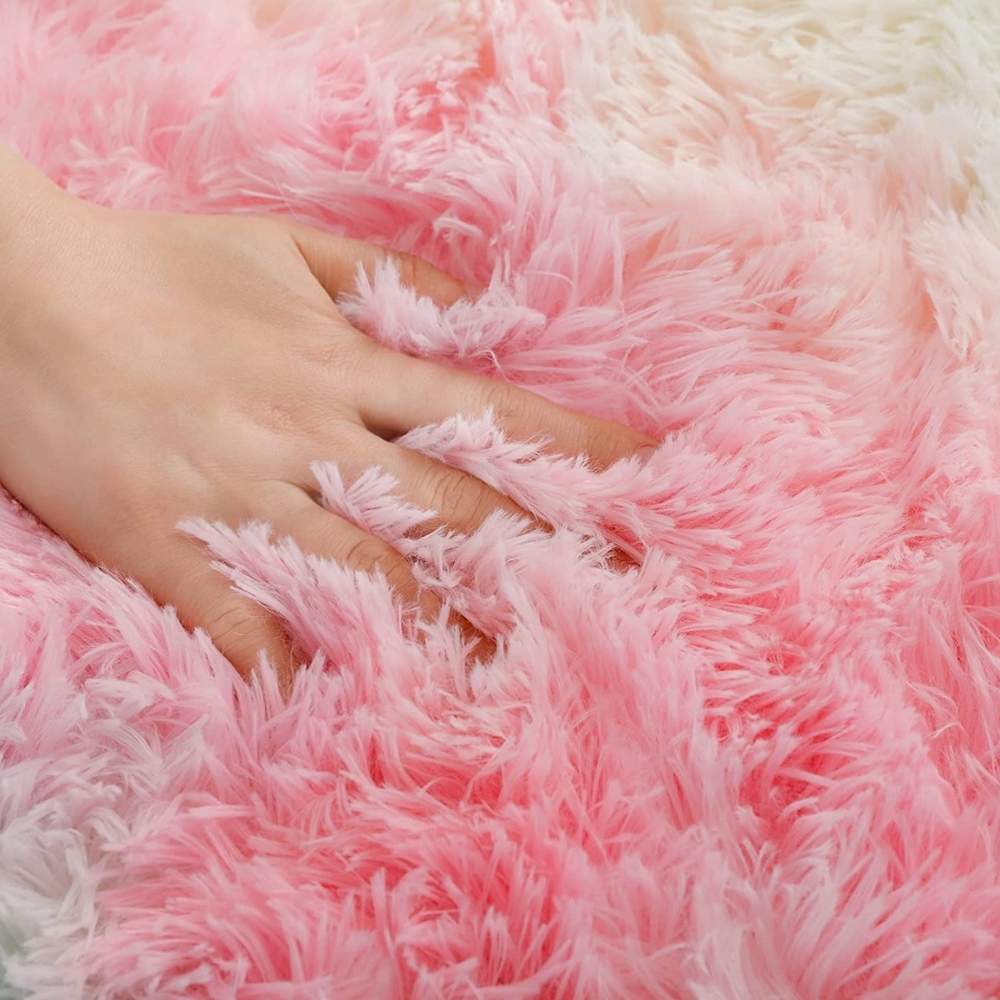 Fluffy Floor Rug: image 16