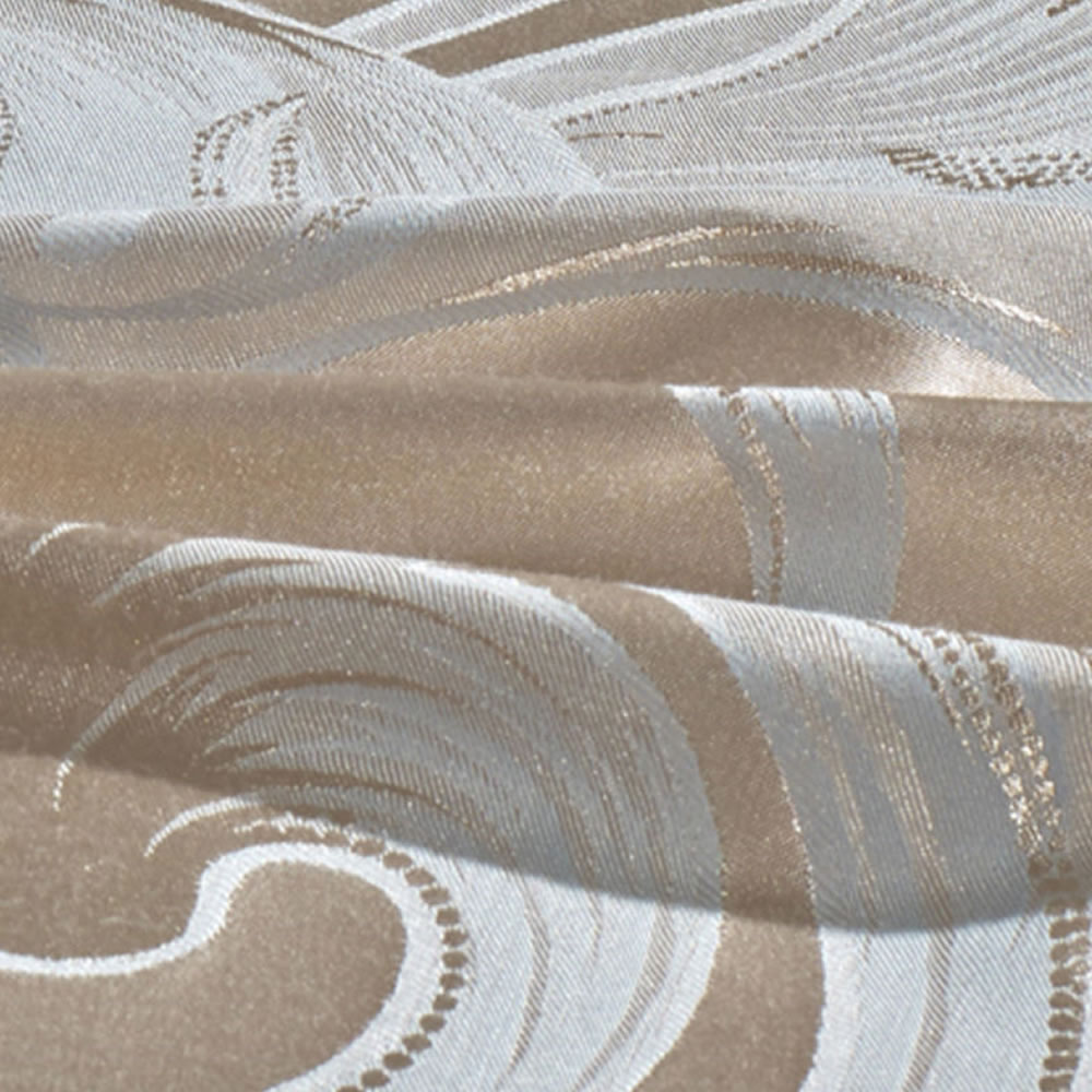 Luxury Bedding Set: image 13