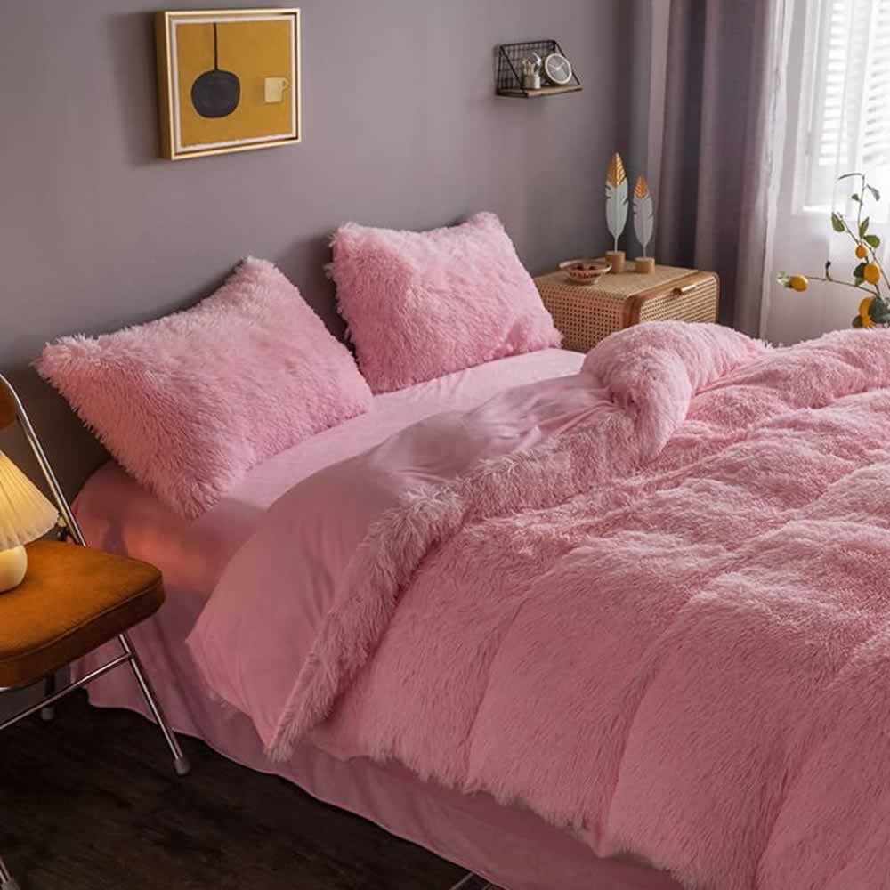 Luxury Plush Shaggy Bedding Sets: image 5