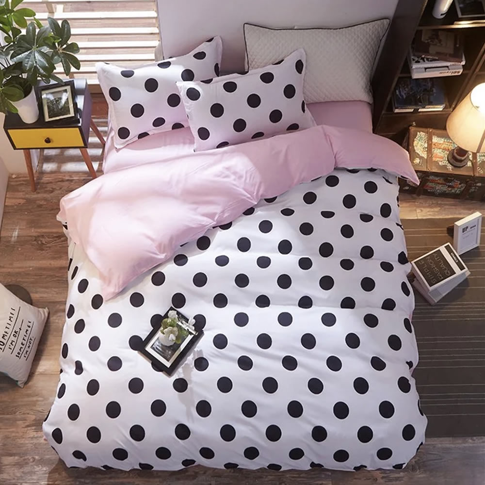 Polka Dot Bedding Set