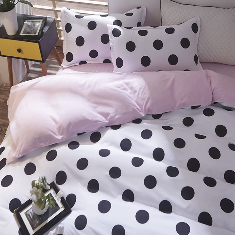 Polka Dot Bedding Set: image 6