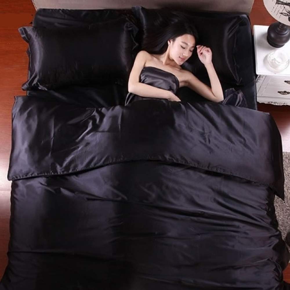 Satin Silk Bedding Set: image 10