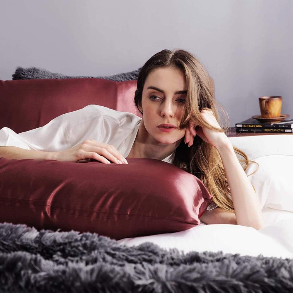 Satin Silk Pillowcase: image 28