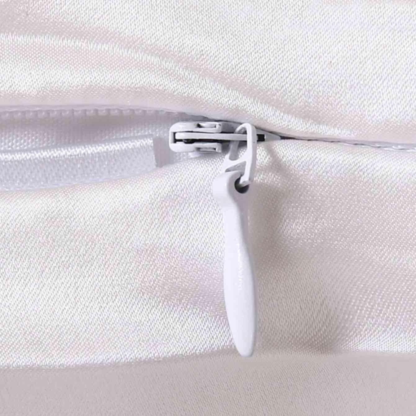 Silk Pillowcase: image 4